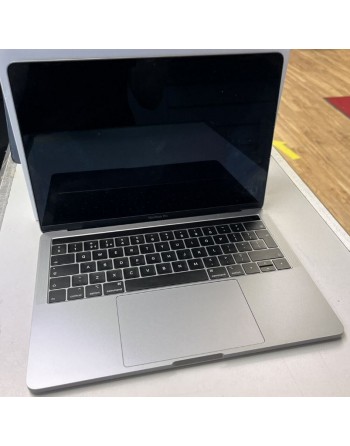 Apple MacBook Pro 15-Inch...